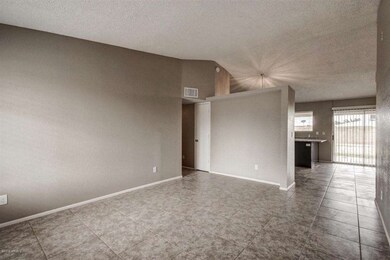 6645 E Ensenada St, Mesa, AZ 85205 - photo 4