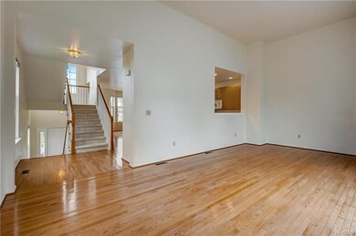 5272 Green Lawn Dr, Macungie, PA 18062 - photo 6