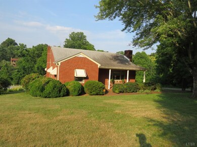 401 Richmond Hwy, Amherst, VA 24521 - photo 2