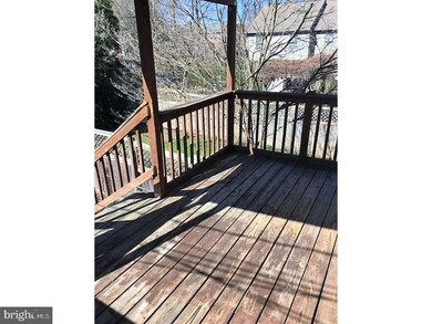 22 4th St unit 2ND FL, Chester, PA 19015 - photo 3