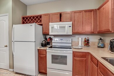 2310 Red Moon Dr, Jacksonville, FL 32216 - photo 4