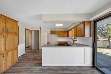 1107 S Meadowhaven Ln, Derby, KS 67037 - photo 3