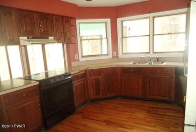 104 Valley Ct, Milford, PA 18337 - photo 6