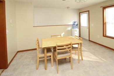 3612 Pristine Ave unit 1, Kalamazoo, MI 49048 - photo 4