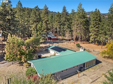 63881 Lester Rd, La Grande, OR 97850 - photo 3