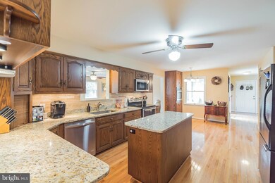 3010 Green Valley Rd, Ijamsville, MD 21754 - photo 3