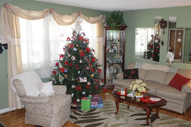 13 Palmer Terrace, Gansevoort, NY 12831 - photo 2