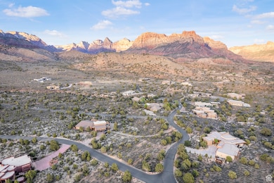 Property view of mountains featuring a desert view