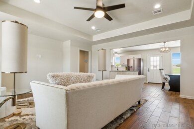 2939 S 426 Rd, Pryor, OK 74361 - photo 7