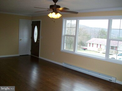 435 Hickory Cypress Dr, Keyser, WV 26726 - photo 3