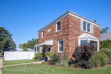 10000 Chaucer St, Westchester, IL 60154 - photo 2