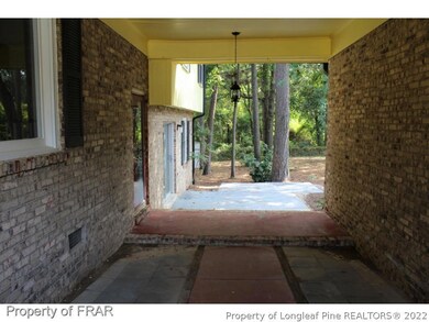 Unique entry/access to back