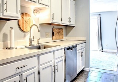 53 Quail Run, Tewksbury, MA 01876 - photo 5