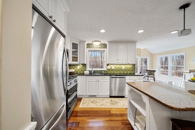 15 Four Winds Rd, MerriMacK, NH 03054 - photo 5