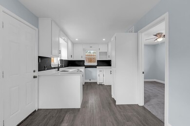 4116 Linn St unit D, Houston, TX 77026 - photo 4