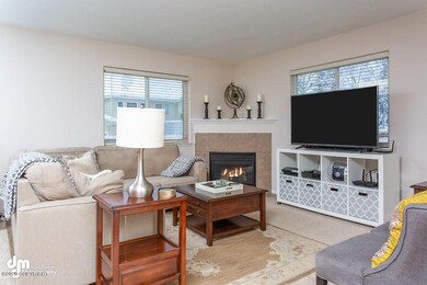 Living Room-0149-SMALL