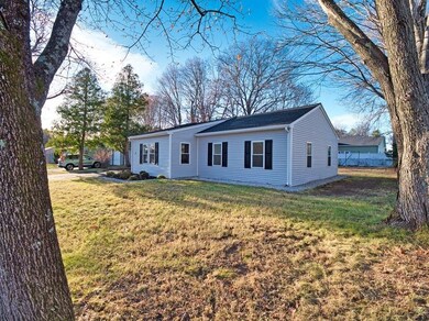 16 Endicott Dr, Westborough, MA 01581 - photo 5