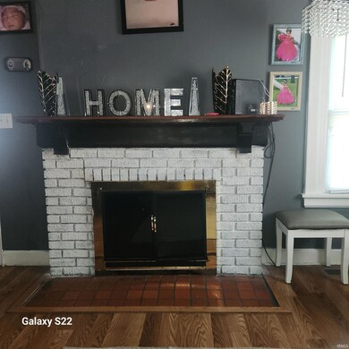 1817 Stevens Ave, Elkhart, IN 46516 - photo 2