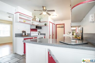 704 Morris Dr, Copperas Cove, TX 76522 - photo 5