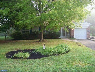 1017 Pheasant Ln, Oreland, PA 19075 - photo 2