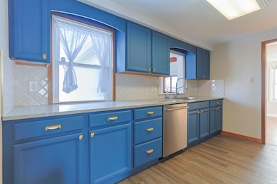 113 E Tasher St, South Bend, IN 46614 - photo 6