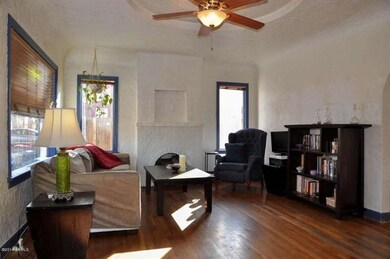 Living Room2