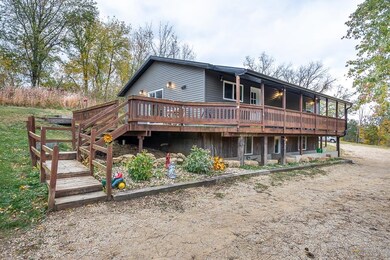 5222 Muller Ln, Potosi, WI 53820 - photo 2