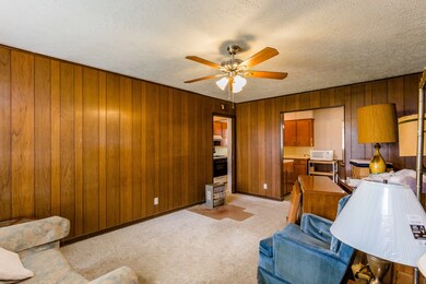 403 Surratt Dr, Houston, TX 77091 - photo 5