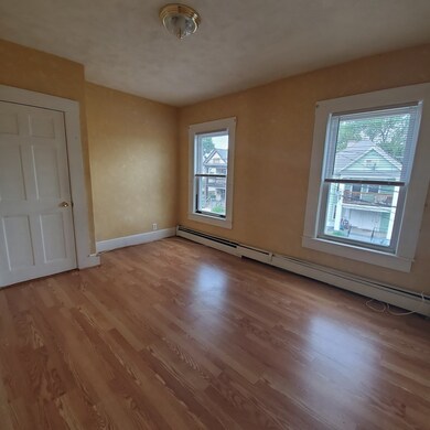 14 Forest St, Lawrence, MA 01841 - photo 6
