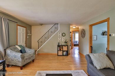 1237 Walnut Ln, Macungie, PA 18062 - photo 6