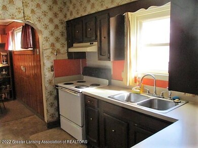 1033 Morgan St, Lansing, MI 48912 - photo 6