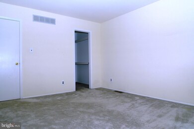 57 E Oleander Dr, Mount Laurel, NJ 08054 - photo 6