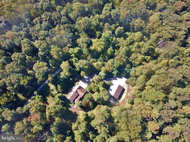 2002 Aldinger Ln, Spring Grove, PA 17362 - photo 6