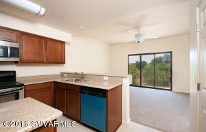 040_Kitchen Living TS