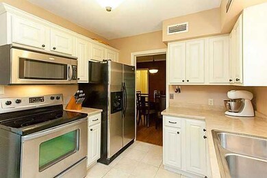 2905 45th St, Des Moines, IA 50310 - photo 2