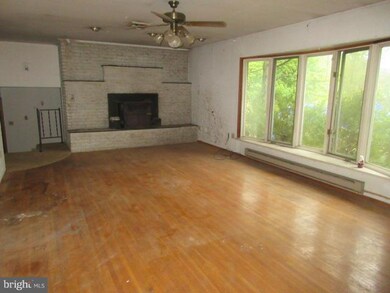 44621 Reeder Sanders Ln, Hollywood, MD 20636 - photo 2