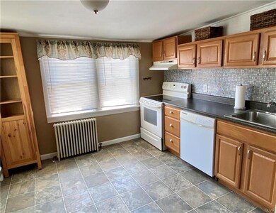 143 Spring St, Nazareth, PA 18064 - photo 7