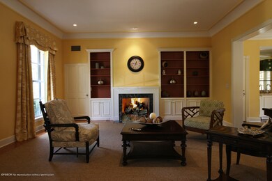 Living room 2