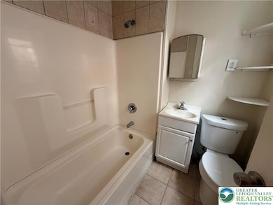 305 N 2nd St unit 1, Allentown, PA 18102 - photo 7