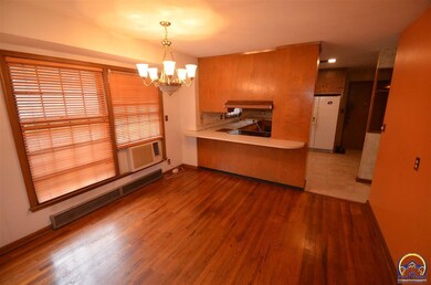 6249 SW Wanamaker Rd, Auburn, KS 66402 - photo 3