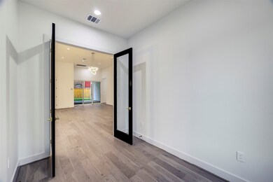 803 Milwaukee St, Houston, TX 77009 - photo 5