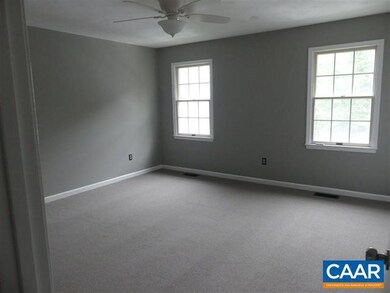 1388 5th St unit C, Waynesboro, VA 22980 - photo 5