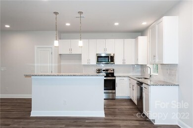 195 Montgomery Dr, Statesville, NC 28625 - photo 7