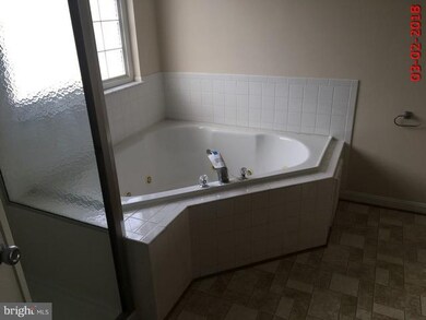 22651 Kinnegad Dr, Great Mills, MD 20634 - photo 7