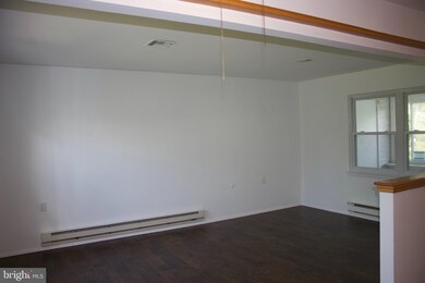 52 Dorchester Dr, Southampton, NJ 08088 - photo 2