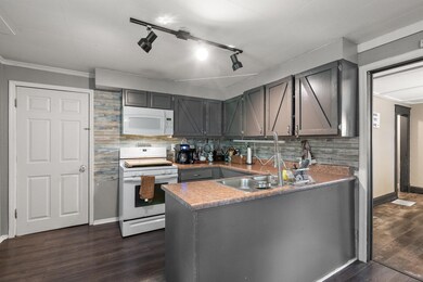 1532 2nd St, La Porte, IN 46350 - photo 7