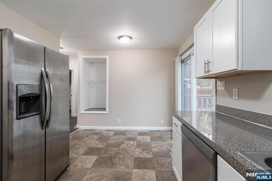 205 Starling Ln, Mount Holly, NJ 08060 - photo 6