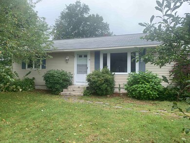 23 Crockett St, Rochester, NH 03867 - photo 4