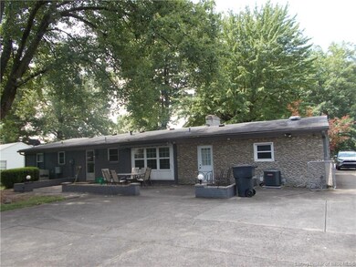 1726 Lynnwood Dr, New Albany, IN 47150 - photo 3