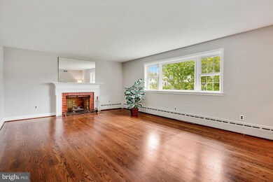 3222 Magnolia Ave, Falls Church, VA 22041 - photo 7